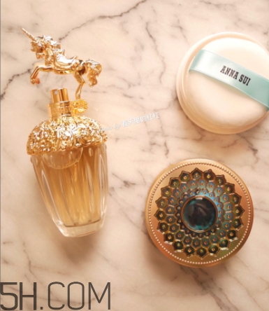 �����ն�������ˮ����Ǯ��anna sui��������ˮר��۸�